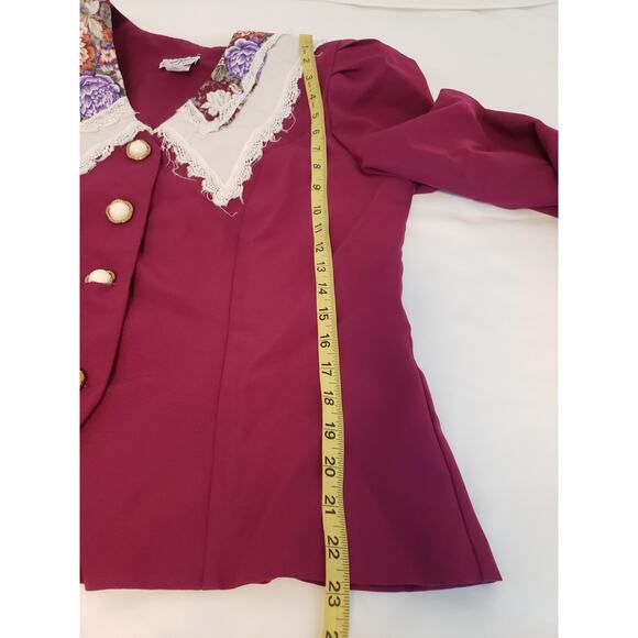 VINTAGE Jacket Blouse Womens 14P Burgundy Lace Hanky Collar Floral 80s Buttons - Picture 5 of 12